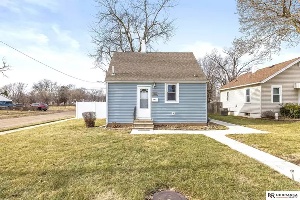 5104 N 14th Street, Omaha, NE 68110