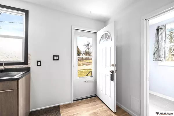 5104 N 14th Street, Omaha, NE 68110