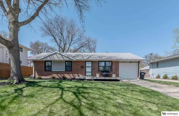 3024 S 134th Avenue, Omaha, NE 68144