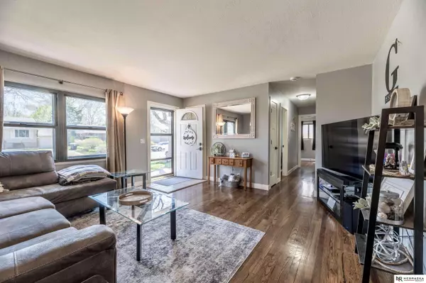 3024 S 134th Avenue, Omaha, NE 68144