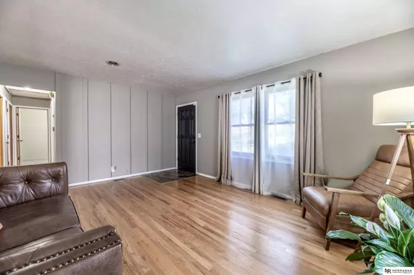 5125 S 142nd Street, Omaha, NE 68137