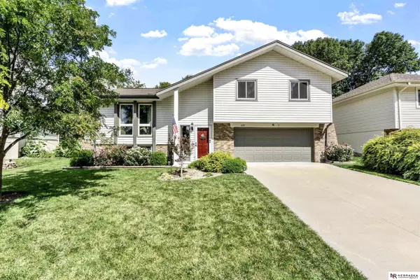 6517 S 115th Street, Omaha, NE 68137