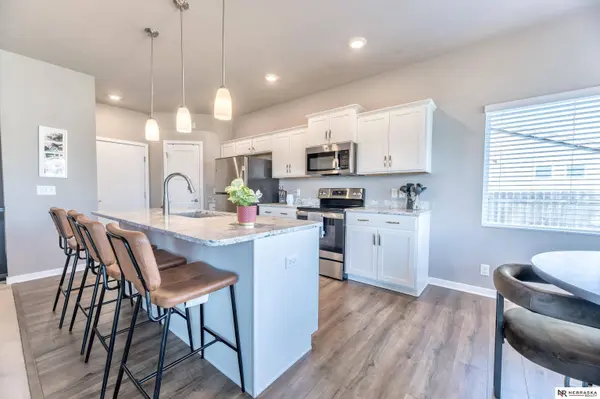 21116 Monroe Street, Elkhorn, NE 68022