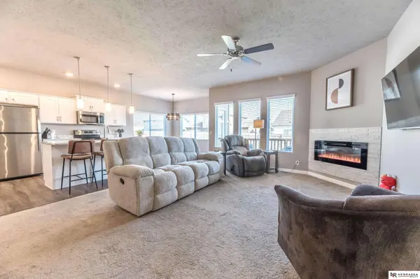 21116 Monroe Street, Elkhorn, NE 68022