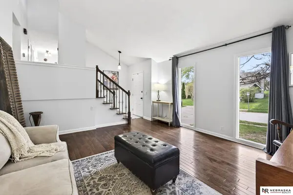 2739 N 127th ST, Omaha, NE 68164