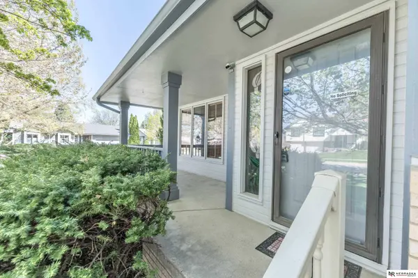 3117 N 125th ST, Omaha, NE 68164