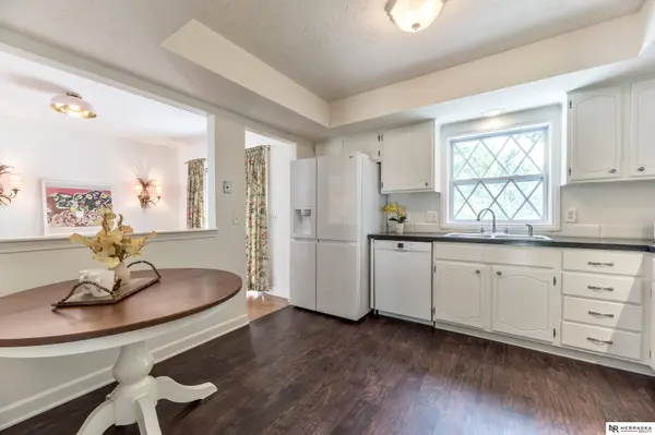 12957 Miami CIR, Omaha, NE 68164