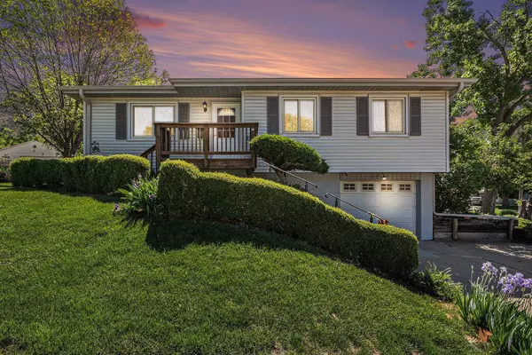 7311 Elizabeth Street, La Vista, NE 68128