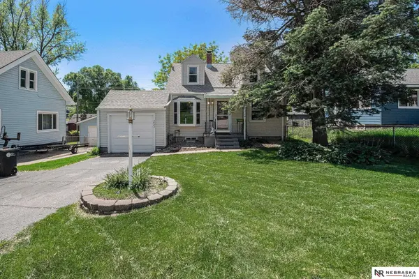 3923 Gold Street Street, Omaha, NE 68105