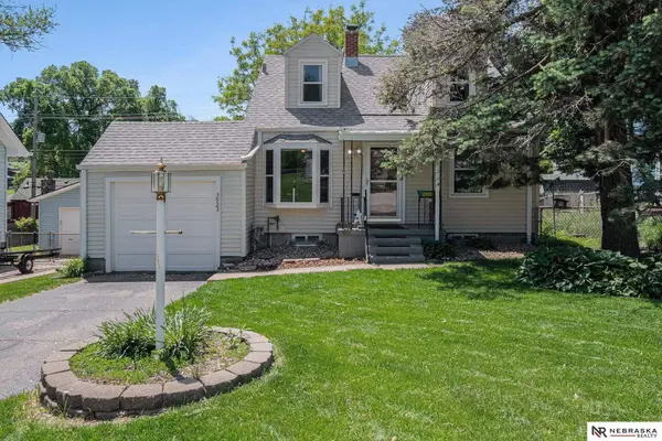 3923 Gold Street Street, Omaha, NE 68105