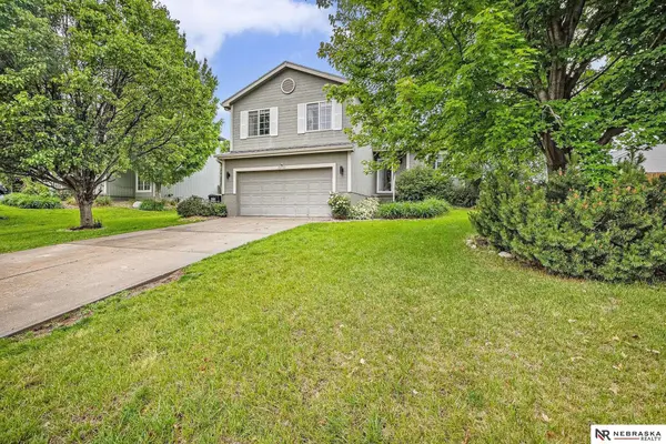 18552 Polk Street, Omaha, NE 68135