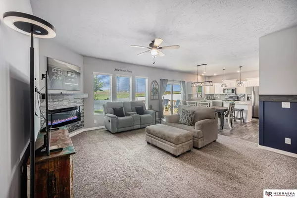 5408 Sheridan Road, Papillion, NE 68133