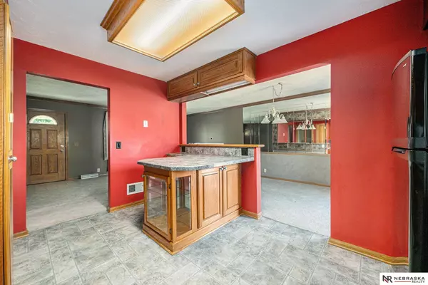 11014 Jackson Street, Omaha, NE 68154