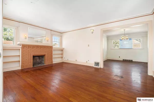 4440 William Street, Omaha, NE 68105