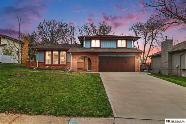 2610 N 124th CIR, Omaha, NE 68164