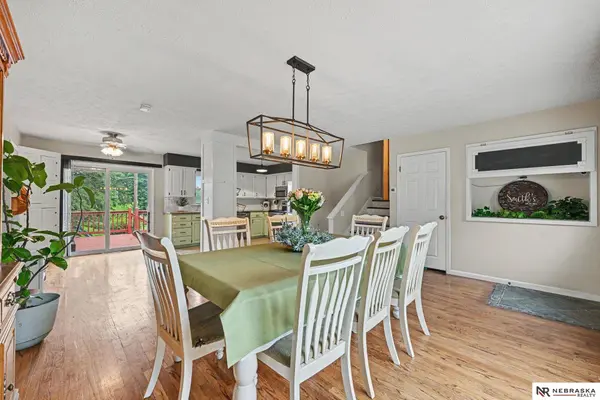 603 Hogan DR, Papillion, NE 68046