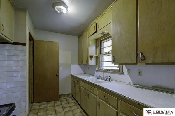 3716 Franklin Street, Omaha, NE 68111