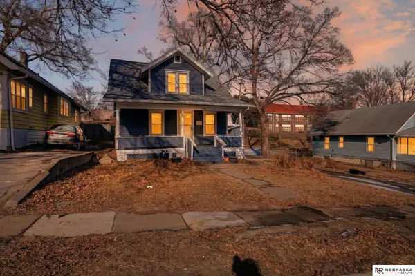 4282 Wirt Street, Omaha, NE 68111