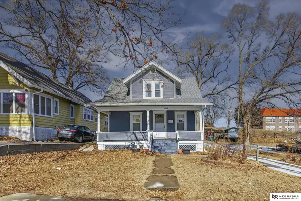 4282 Wirt Street, Omaha, NE 68111