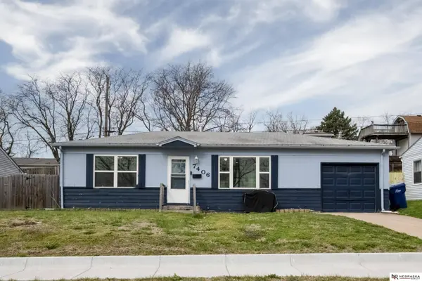 7406 S 69th Street, La Vista, NE 68128