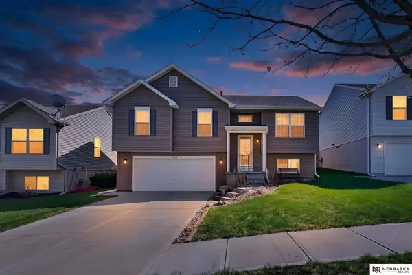 14613 Knudsen ST, Omaha, NE 68007