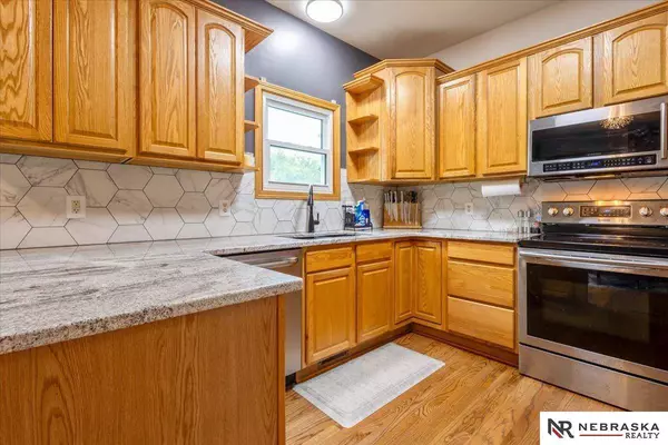 7814 Phares Drive, Lincoln, NE 68516