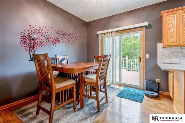 7814 Phares Drive, Lincoln, NE 68516