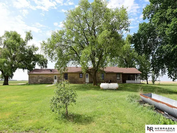 3422 Van Dorn RD, Beaver Crossing, NE 68313