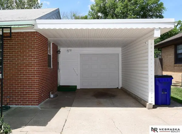 4201 Dunn AVE, Lincoln, NE 68502