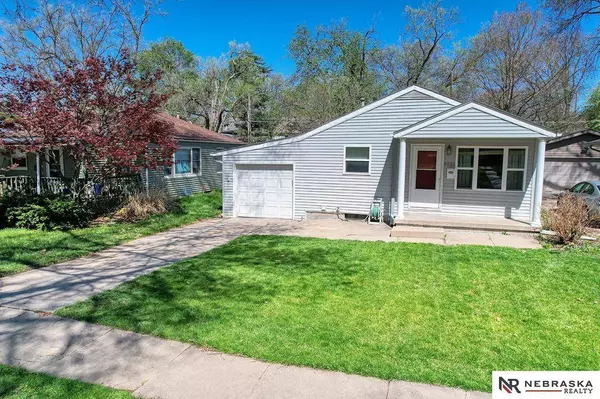 4338 D Street, Lincoln, NE 68510