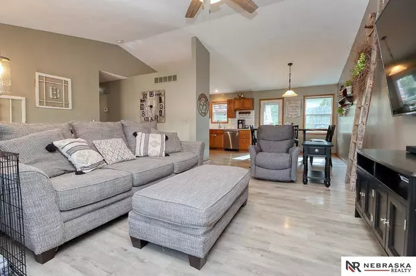 15350 D Street Circle, Roca, NE 68430