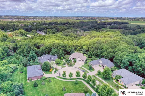 1744 W Set Aside Circle, Lincoln, NE 68523