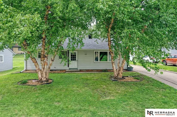 3901 Dunn Avenue, Lincoln, NE 68502