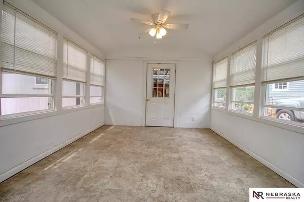 3901 Dunn Avenue, Lincoln, NE 68502