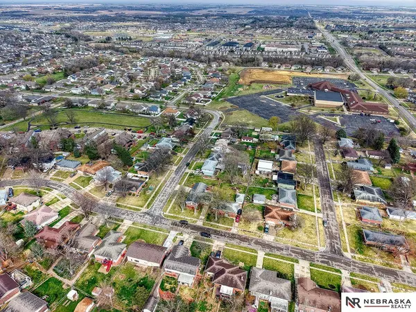 1641 N 76th Street, Lincoln, NE 68505