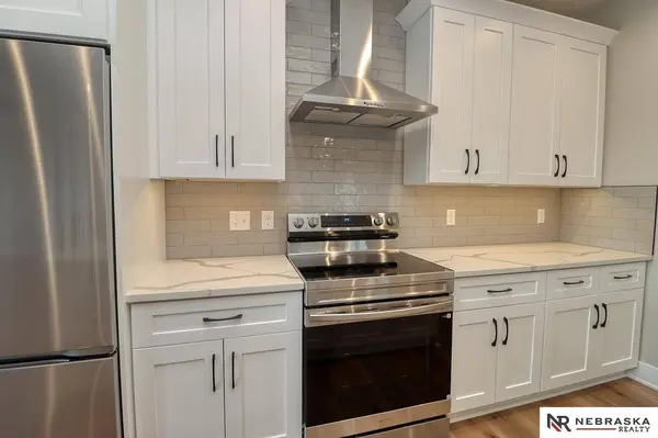 7755 Aero CIR, Lincoln, NE 68516