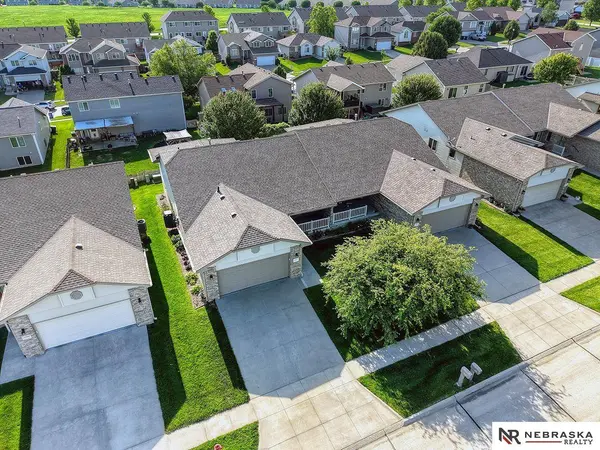 2432 N 87th ST, Lincoln, NE 68507
