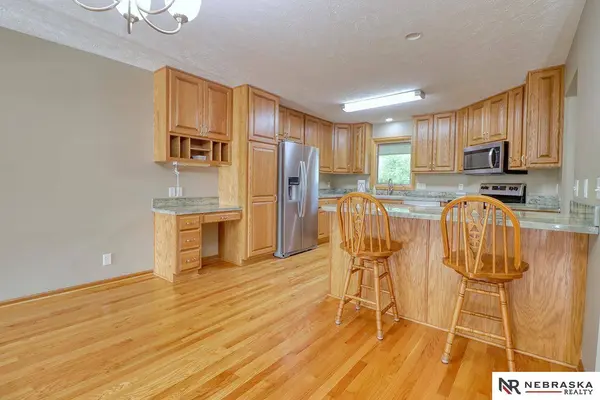 2432 N 87th ST, Lincoln, NE 68507