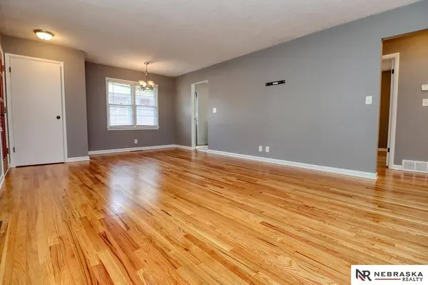 901 N 58th ST, Lincoln, NE 68505