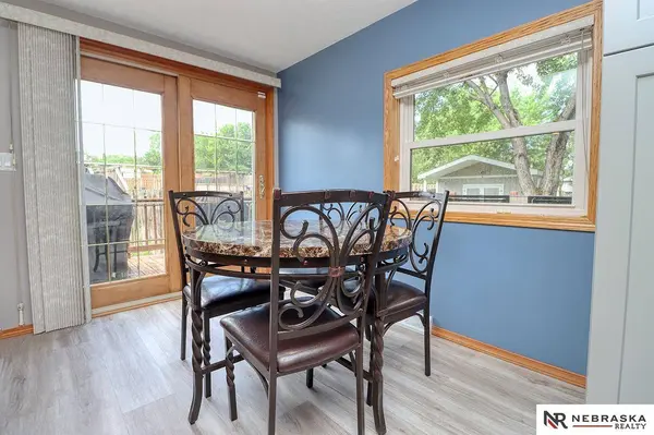 5030 W Thatcher LN, Lincoln, NE 68528