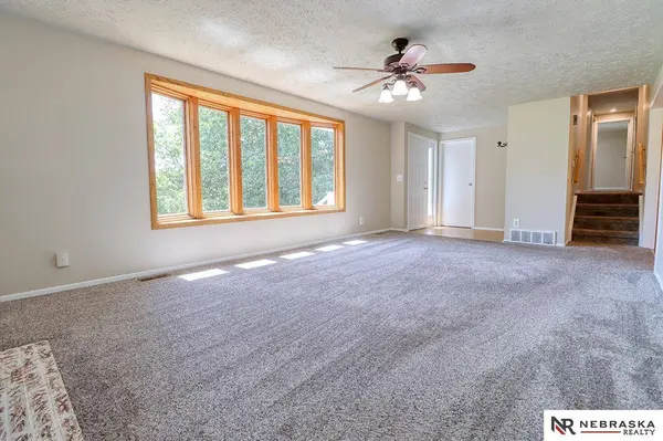 1622 14th ST, Auburn, NE 68305