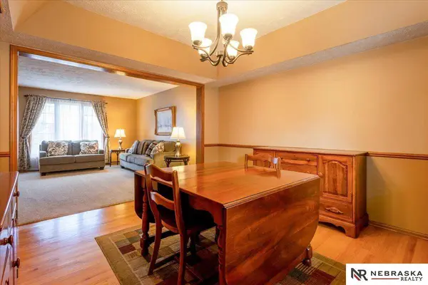 7656 S 37th Street, Lincoln, NE 68516