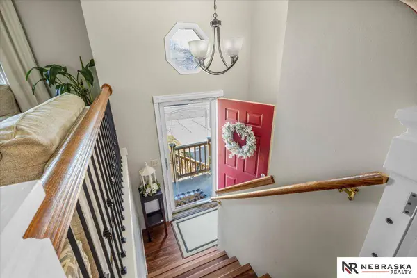 5009 NW 6th Street, Lincoln, NE 68521