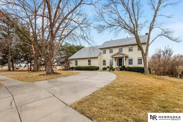 8341 Water Tower Court, Lincoln, NE 68516