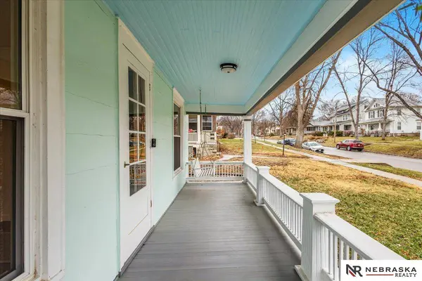 645 S 28th Street, Lincoln, NE 68510