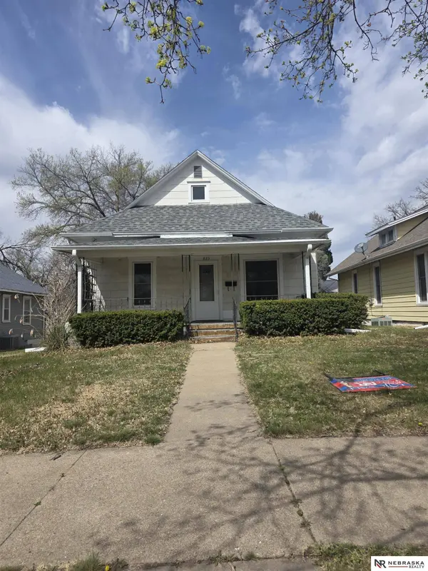 823 8th Street, Fairbury, NE 68352