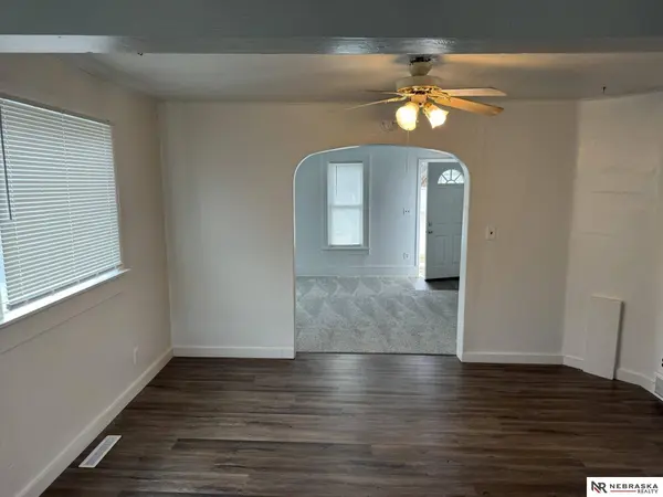 434 S 2nd ST, Seward, NE 68434