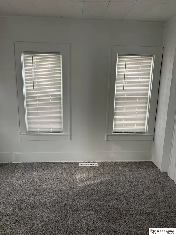 434 S 2nd ST, Seward, NE 68434