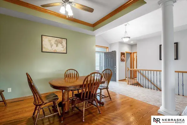 4860 Gleneagle CT, Lincoln, NE 68526