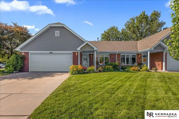 3345 Jamestown LN, Lincoln, NE 68516